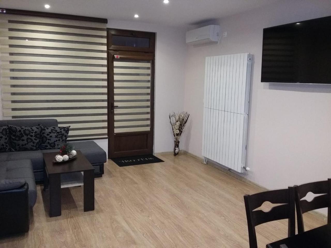 ספרבה בניה Guest House Ideal מראה חיצוני תמונה