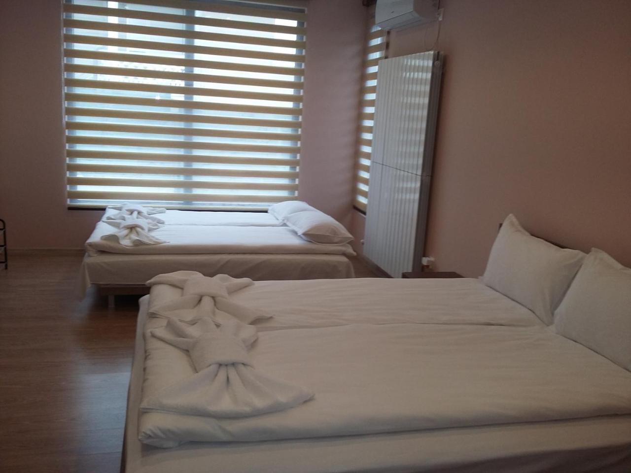 ספרבה בניה Guest House Ideal מראה חיצוני תמונה
